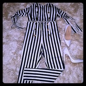 New with tag  two pieces striped outfits